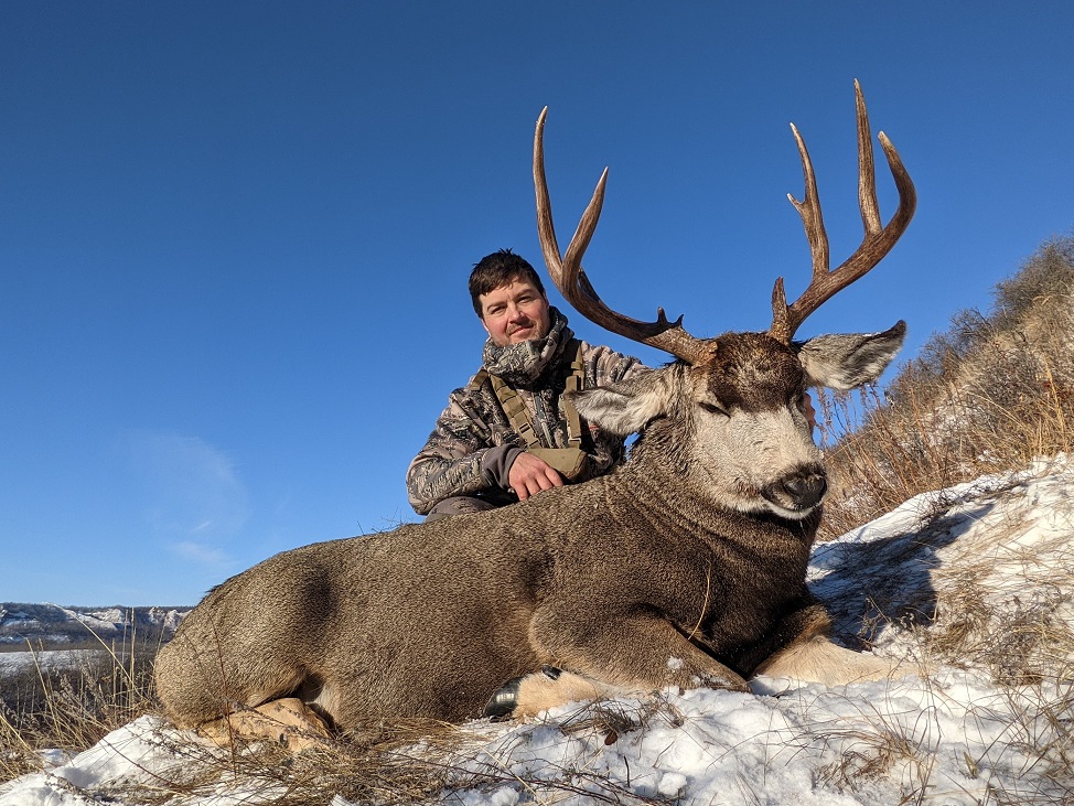 Mule Deer Hunting in BC & Alberta | BC Mule Deer Hunts | Trophy Alberta ...